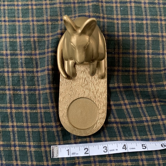 Metal Kangaroo Candle Holder - Picture 3 of 8